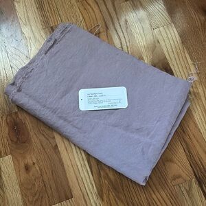 Blackbird Fabrics 6oz Signature Linen Fabric in Pale Wisteria 2 Meters + Thread